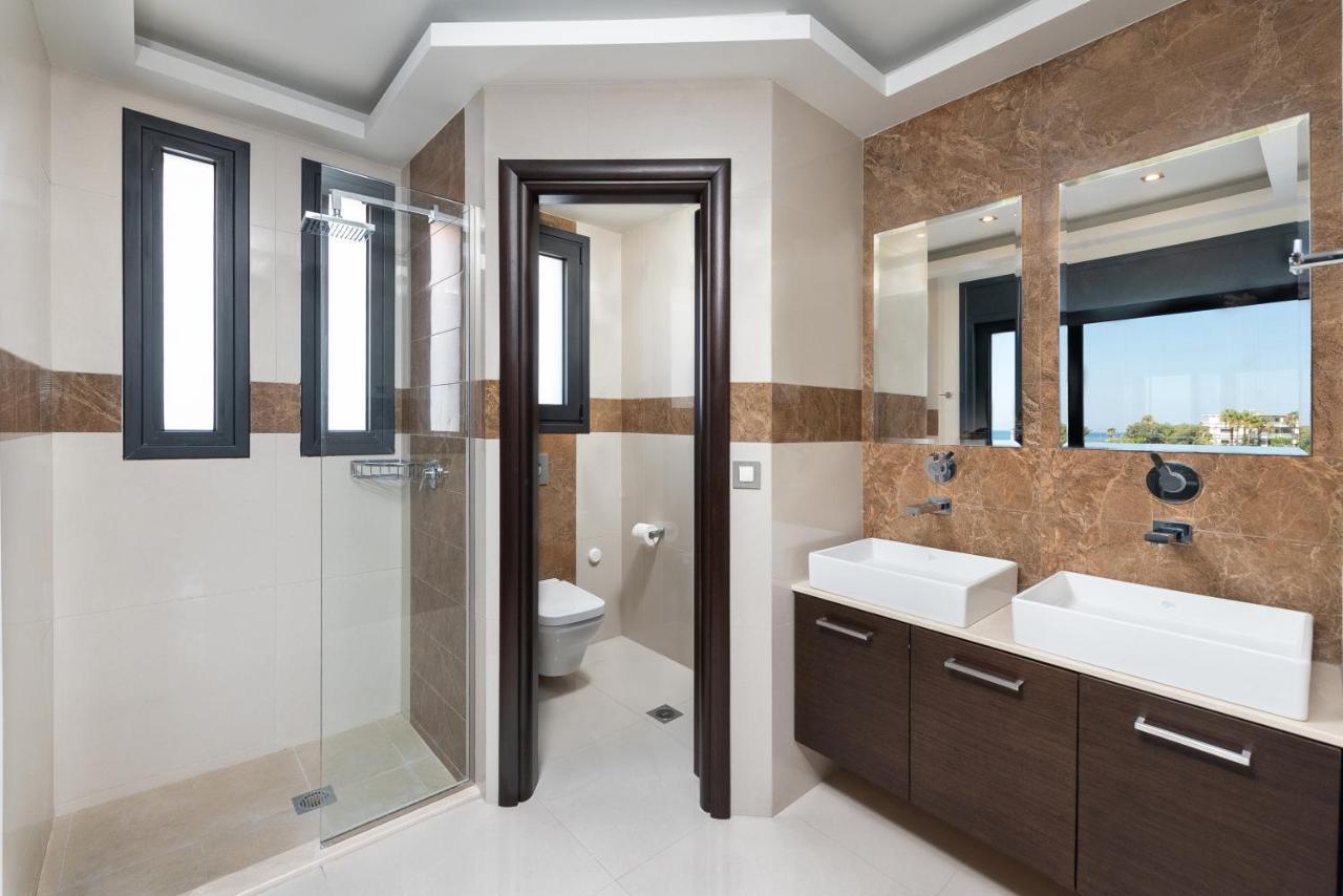 Ixia Breeze 3 Villa Bagian luar foto
